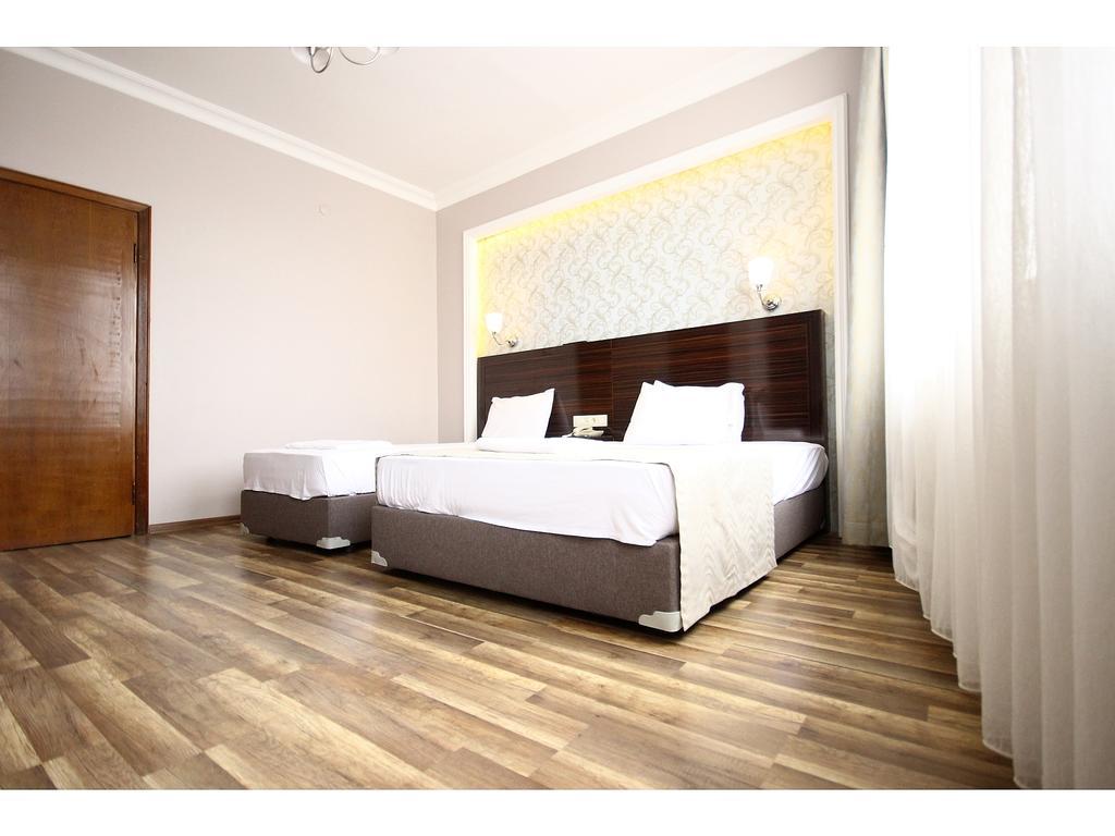 Venus Hotel Taksim Istanbul Zimmer foto