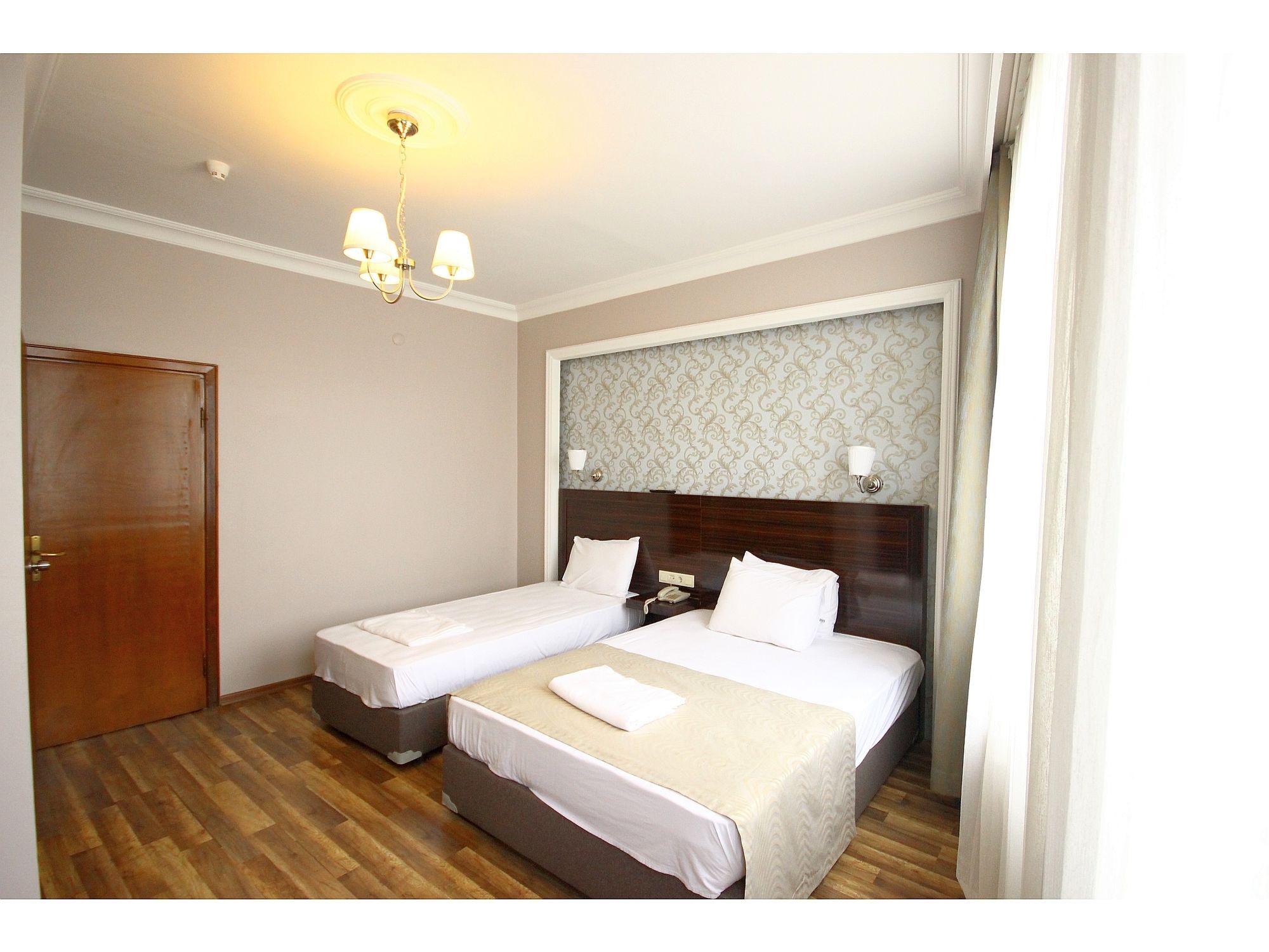 Venus Hotel Taksim Istanbul Exterior foto